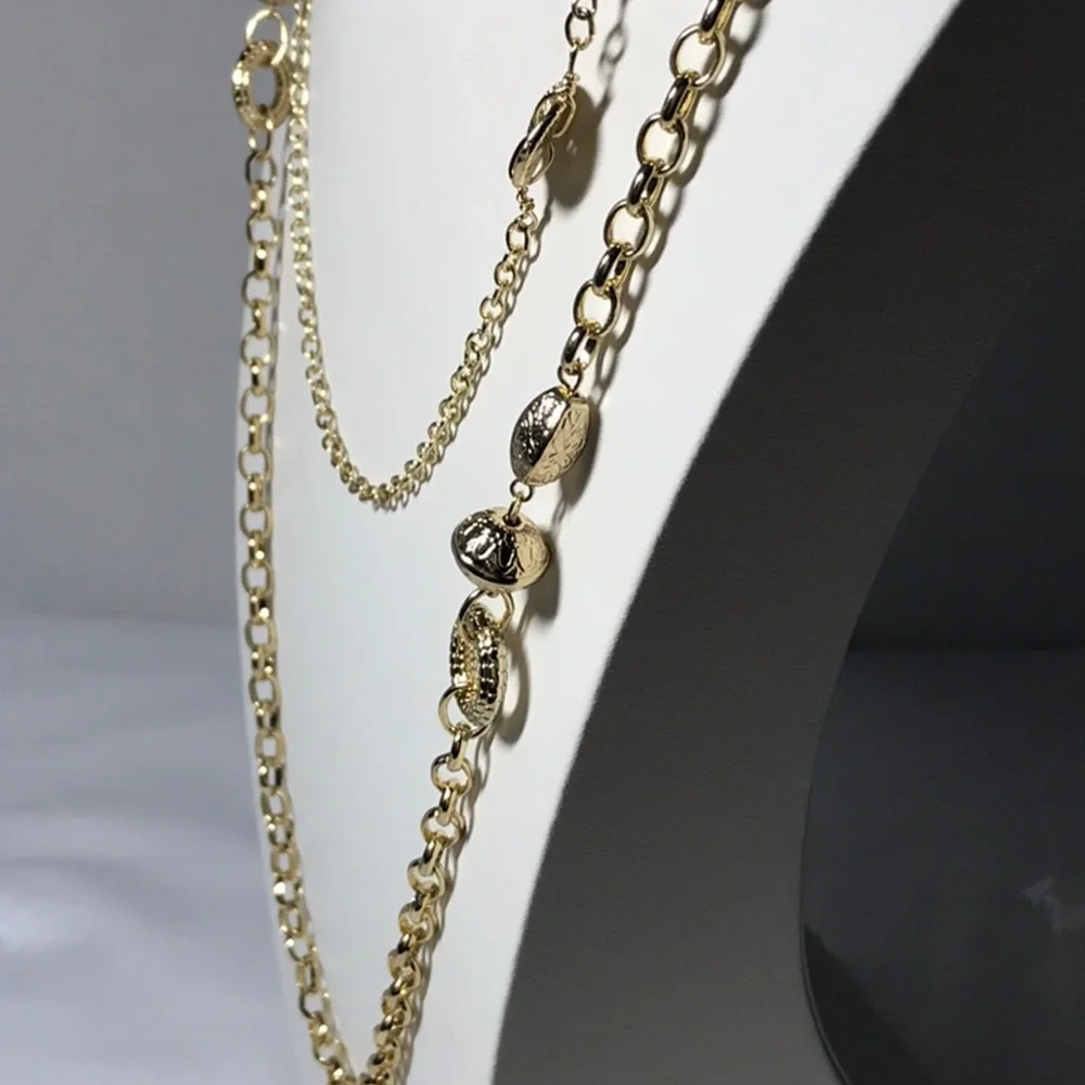 Shiny gold tone necklace/ double strands in very good pre-owned condition